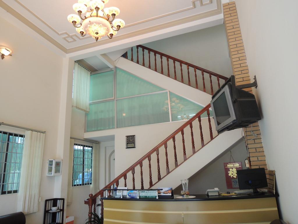 Hoang De Hotel Da Lat Exterior photo